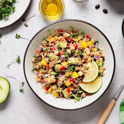 Salade de quinoa et poulet (ou tofu)